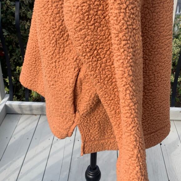 Aerie cloud Sherpa oversized pullover sweatshirt brown tan snap fleece brown M - Picture 14 of 15